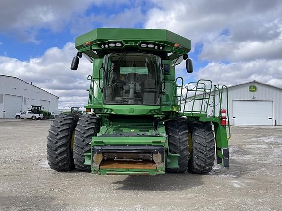 Image of John Deere S780 equipment image 2