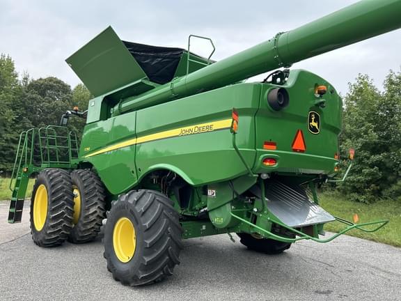 Image of John Deere S780 equipment image 4