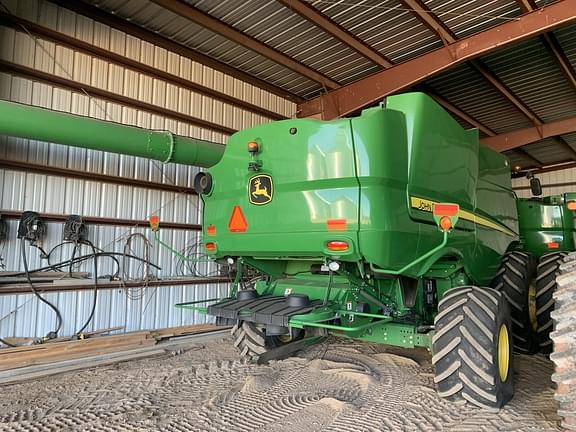 Image of John Deere S780 equipment image 2