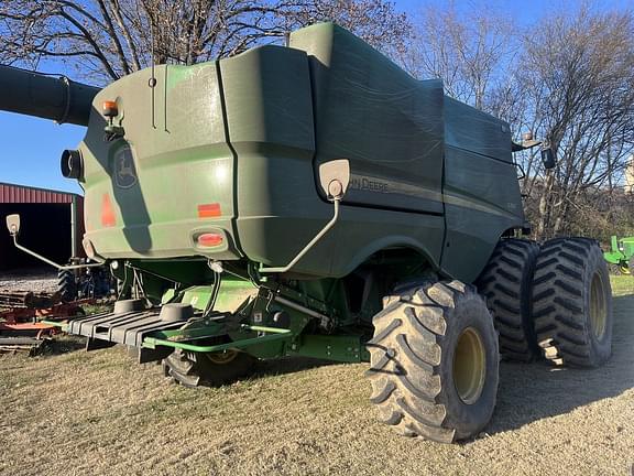 Image of John Deere S780 equipment image 3