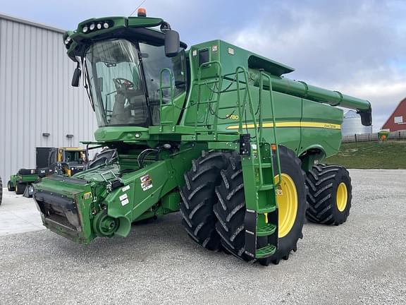 Image of John Deere S780 equipment image 2