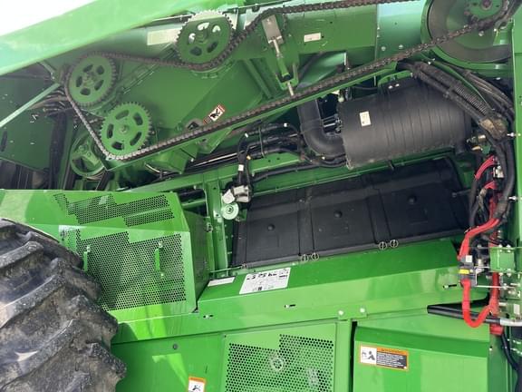 Image of John Deere S780 equipment image 4