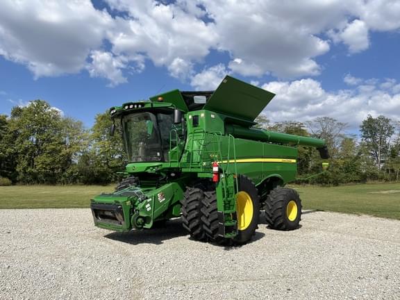 Image of John Deere S780 Primary image