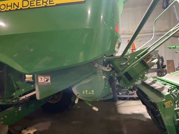 Image of John Deere S780 equipment image 2