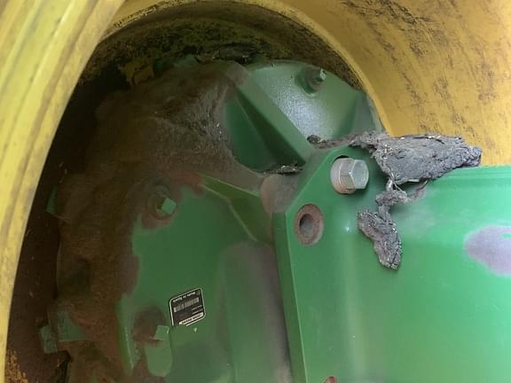 Image of John Deere S780 equipment image 4