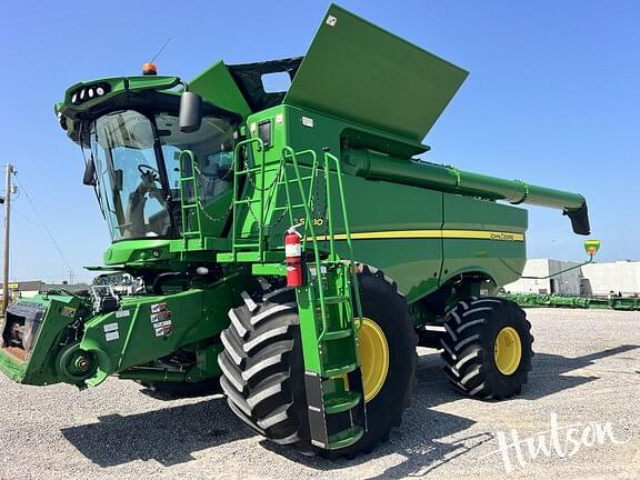 Image of John Deere S780 equipment image 1