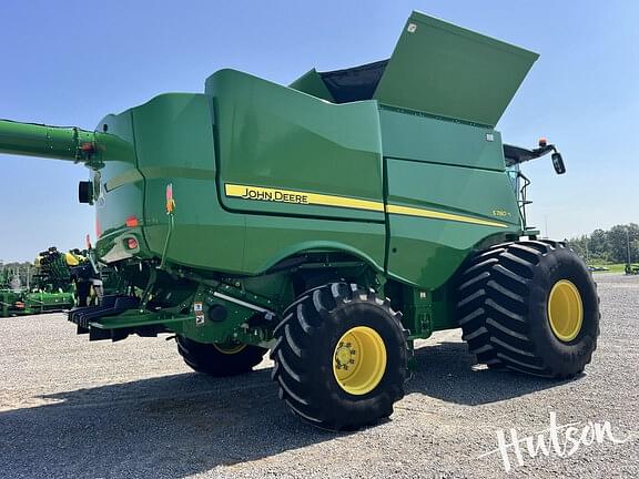 Image of John Deere S780 equipment image 2