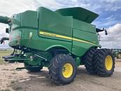 Thumbnail image John Deere S780 3