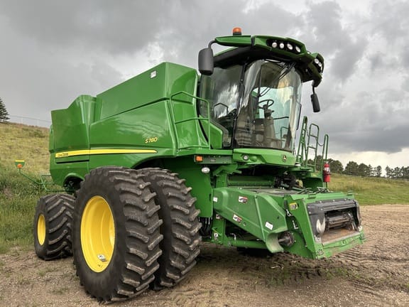 2019 John Deere S780 Equipment Image0