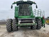 Thumbnail image John Deere S780 1