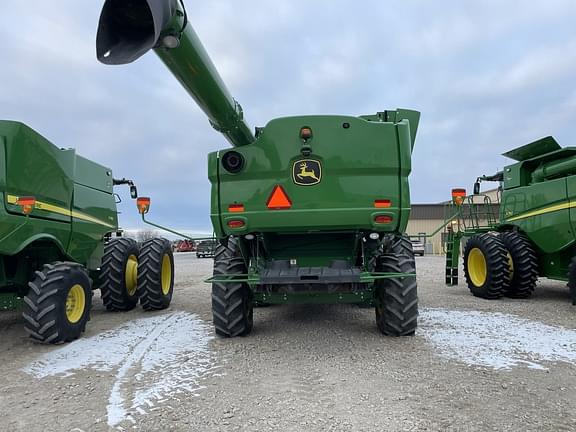 Image of John Deere S780 equipment image 4