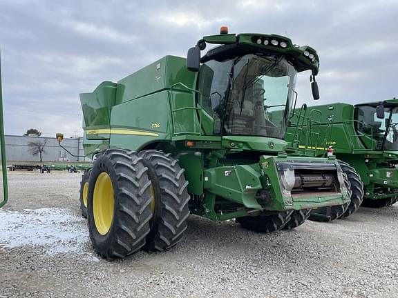 Image of John Deere S780 equipment image 1