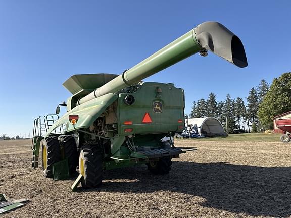 Image of John Deere S780 equipment image 4