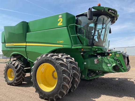 2019 John Deere S780 Equipment Image0