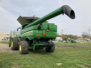 Main image John Deere S780 7