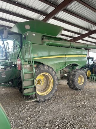 Image of John Deere S780 Primary image