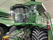 Thumbnail image John Deere S780 3