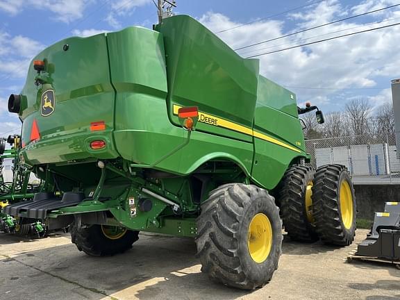 Image of John Deere S780 equipment image 3