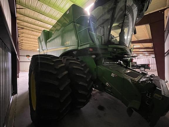 Image of John Deere S780 equipment image 2