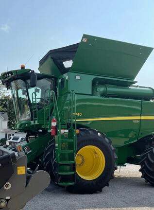 Main image John Deere S780