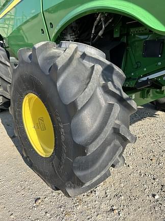 Image of John Deere S780 equipment image 3