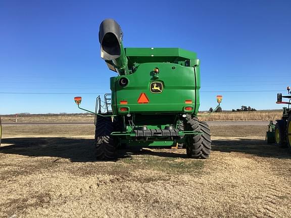 Image of John Deere S780 equipment image 2