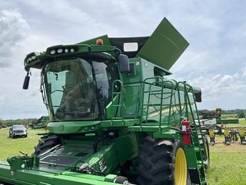 Main image John Deere S780