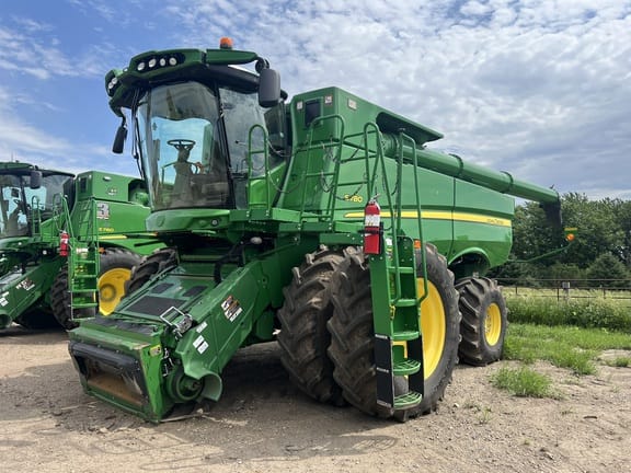 2019 John Deere S780 Equipment Image0