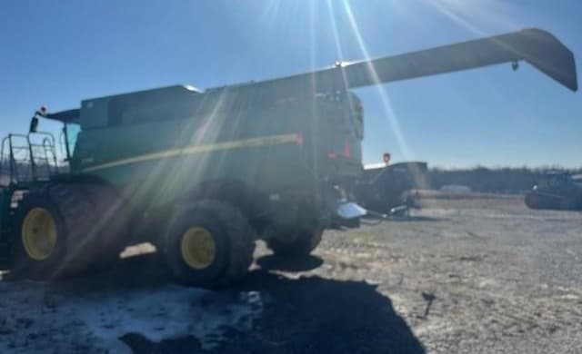 Image of John Deere S780 equipment image 3