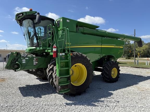 Image of John Deere S780 Primary image