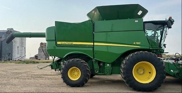 Image of John Deere S780 Primary image