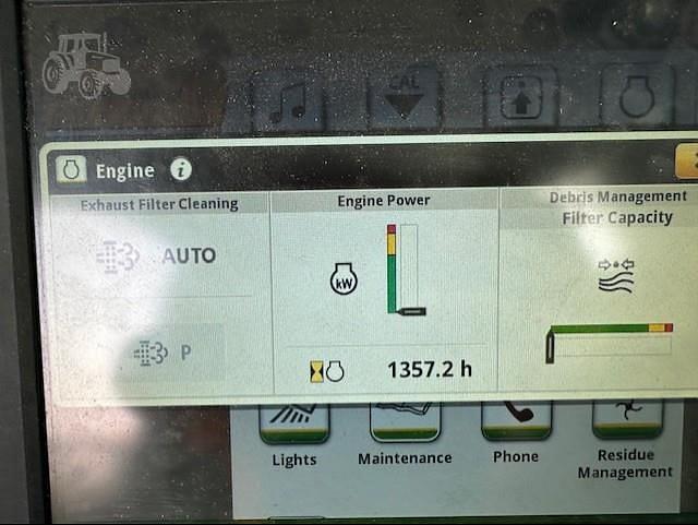 Image of John Deere S780 equipment image 2