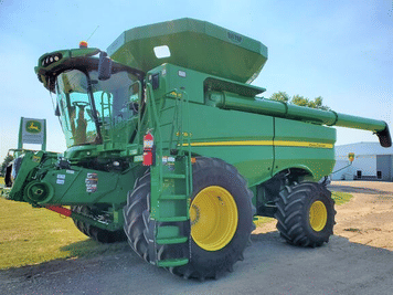 Main image John Deere S780