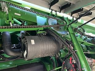 Main image John Deere S780 33