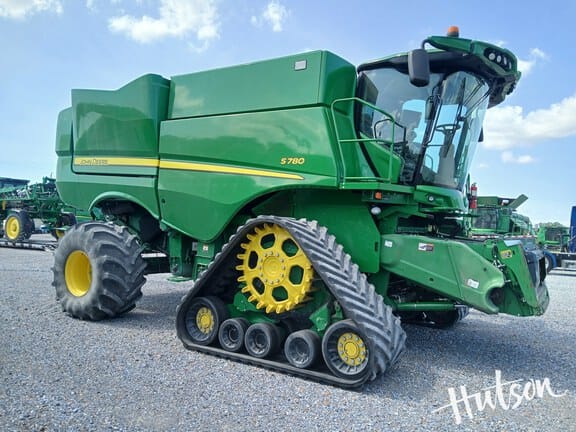 2019 John Deere S780 Equipment Image0