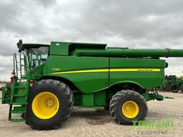 Main image John Deere S780