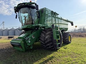 2019 John Deere S780 Image