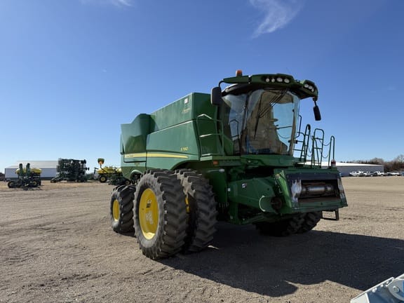 2019 John Deere S780 Equipment Image0