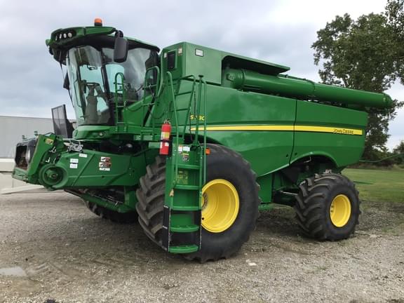 Image of John Deere S780 equipment image 1