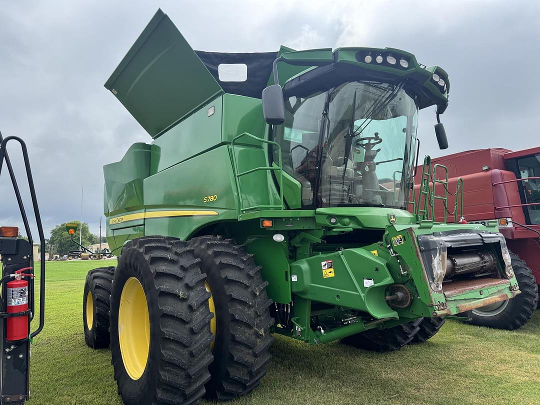 Image of John Deere S780 Primary image