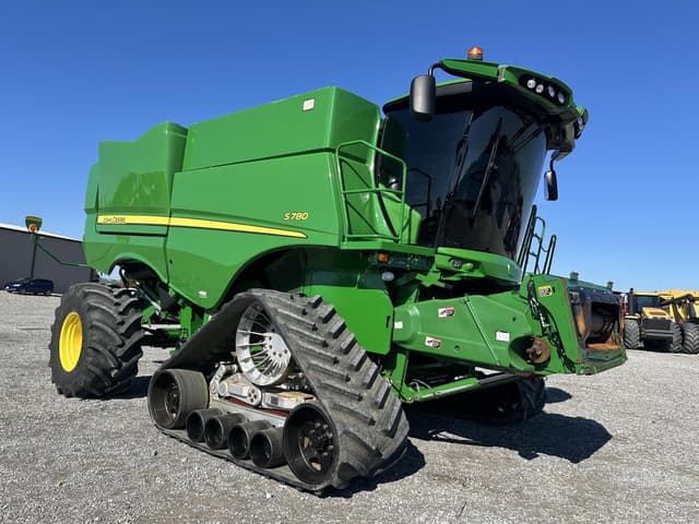 Image of John Deere S780 equipment image 3