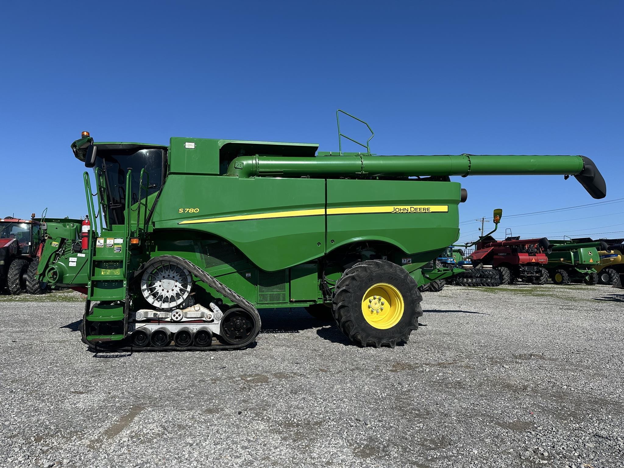 2019 John Deere S780 Equipment Image0