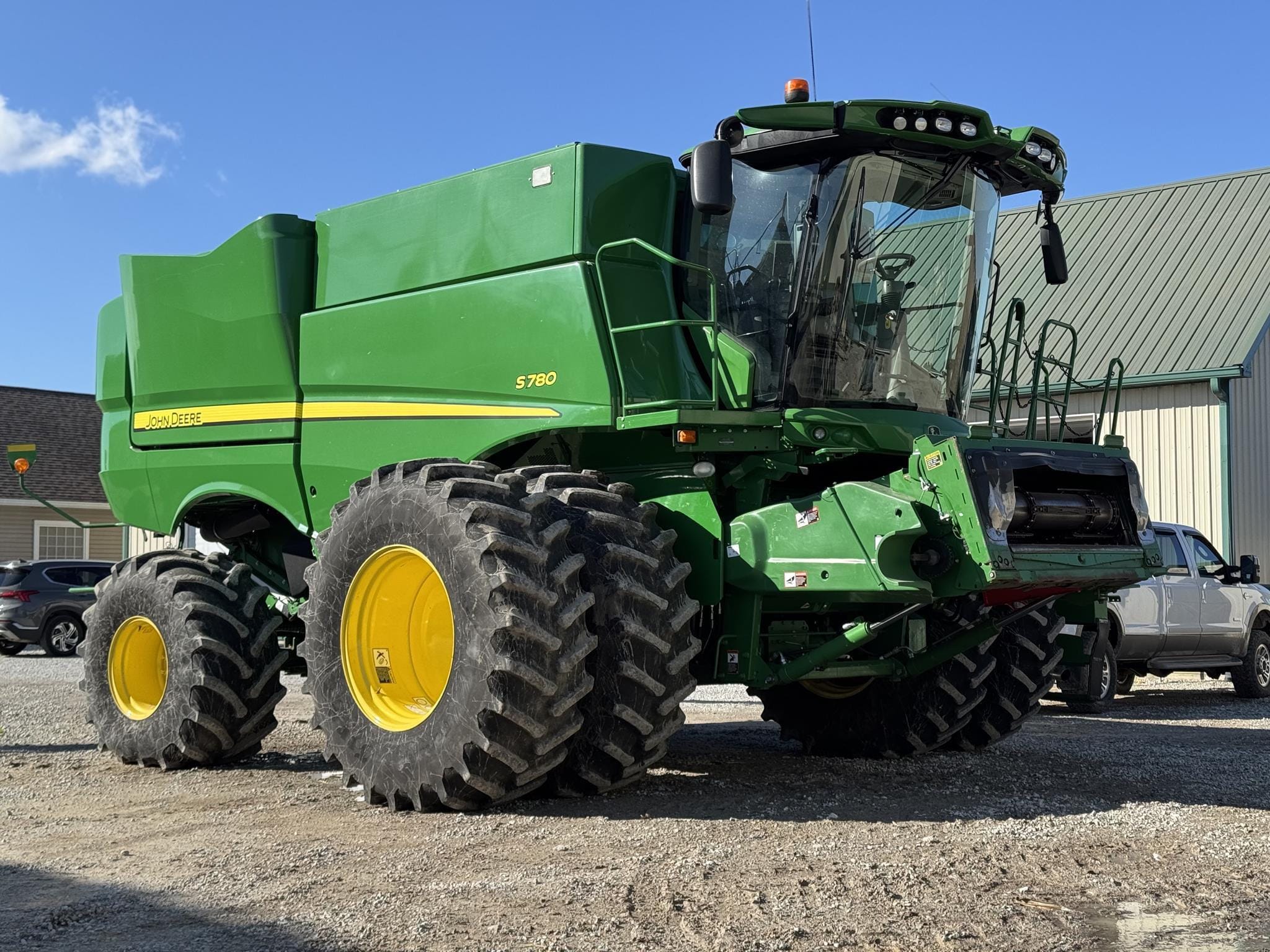 2019 John Deere S780 Equipment Image0