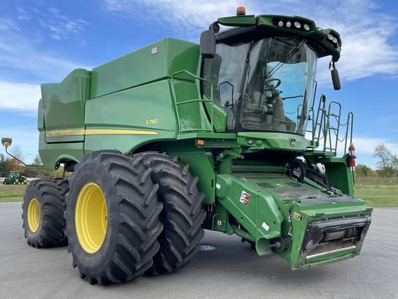 2019 John Deere S780 Equipment Image0