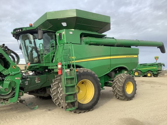 2019 John Deere S780 Image