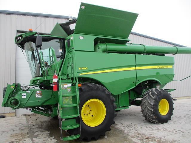 Image of John Deere S780 Primary image