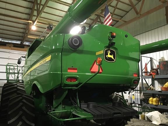 Image of John Deere S780 equipment image 3