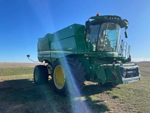 Image of John Deere S780 equipment image 4