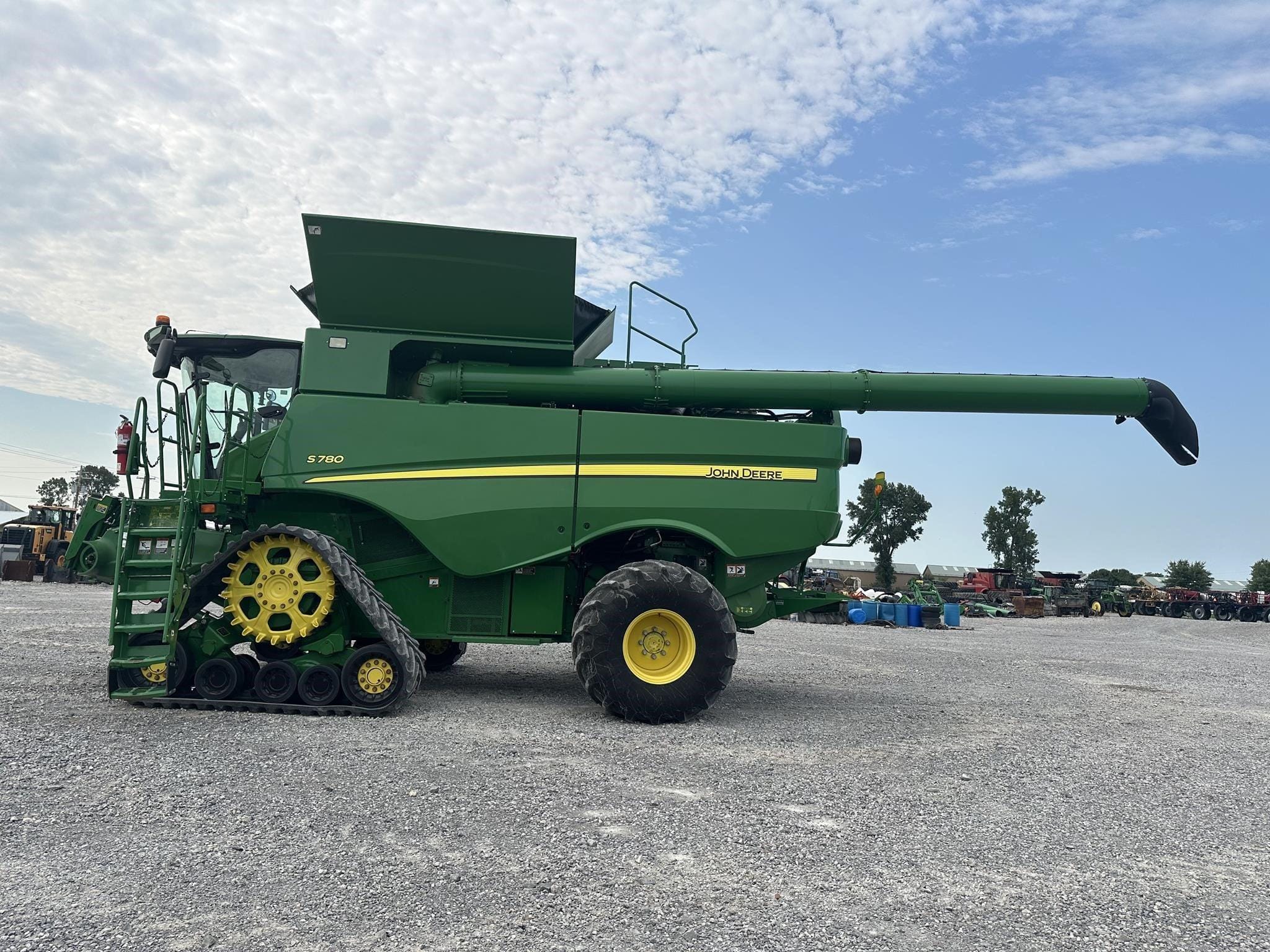 2019 John Deere S780 Equipment Image0