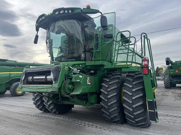 Image of John Deere S780 equipment image 3